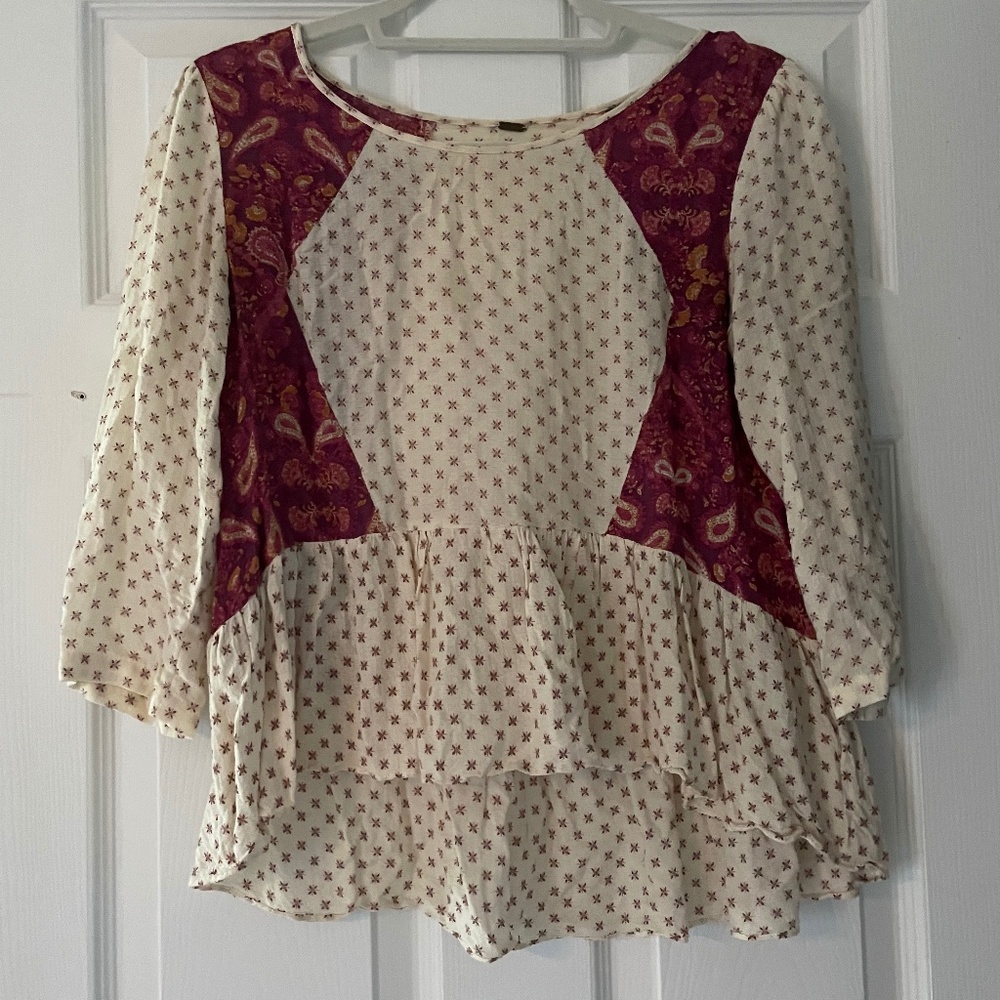 Free People Peplum cream and fuchsia paisley and print blouse XS